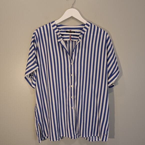 Tommy Hilfiger Short Sleeve Stripe Pullover Button Down Casual Brunch - Size M - Picture 1 of 7